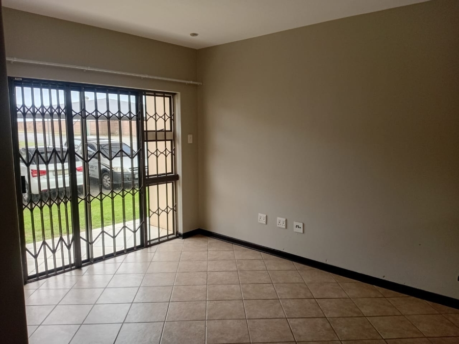 1 Bedroom Property for Sale in Braelyn Eastern Cape